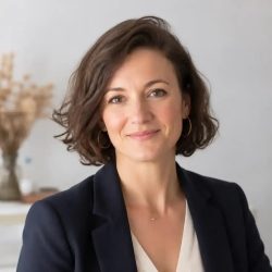 Élise-Astrid Valladeux