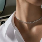 Chokers ras du cou argent 925 en chaîne forçat sur mannequin
