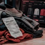 Fast fashion def : impacts comparés fast fashion, ultra fast fashion et slow fashion