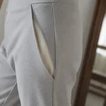 Slip femme coton bio sans couture ivoire, invisible et confortable